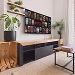 Apartment Bistro Walk