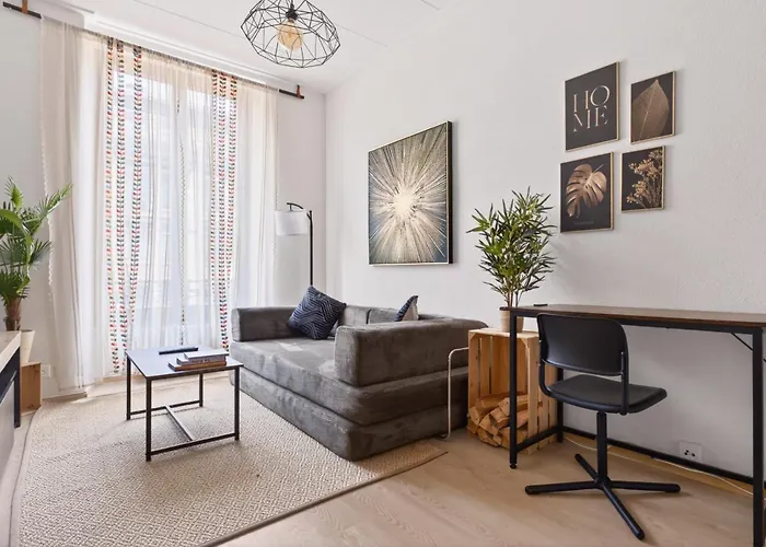 Bistro Walk Apartment